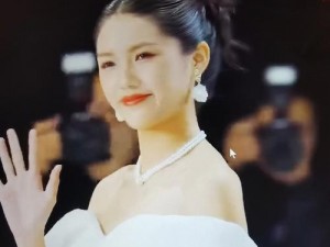 副队妻子变全队老婆，从国民女神到电竞女神，她的魅力你无法阻挡，一起来看看她代言的产品吧