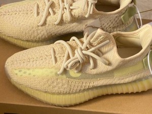 yeezy350亚洲限定亚麻2022 yeezy350 亚洲限定亚麻 2022 新配色，你会买账吗？